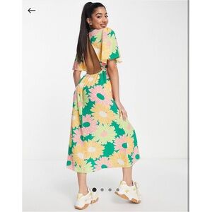 ASOS DESIGN angel sleeve midi dress with an open back in large floral print 2